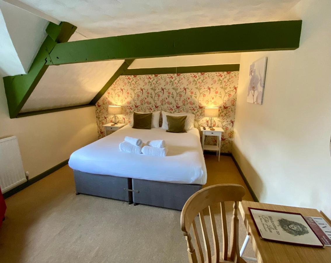 Hotel The Lion At West Pennard Exterior foto A room at the Old Mill
